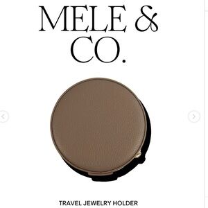 Mele and Co Brown Travel Jewelry Holder